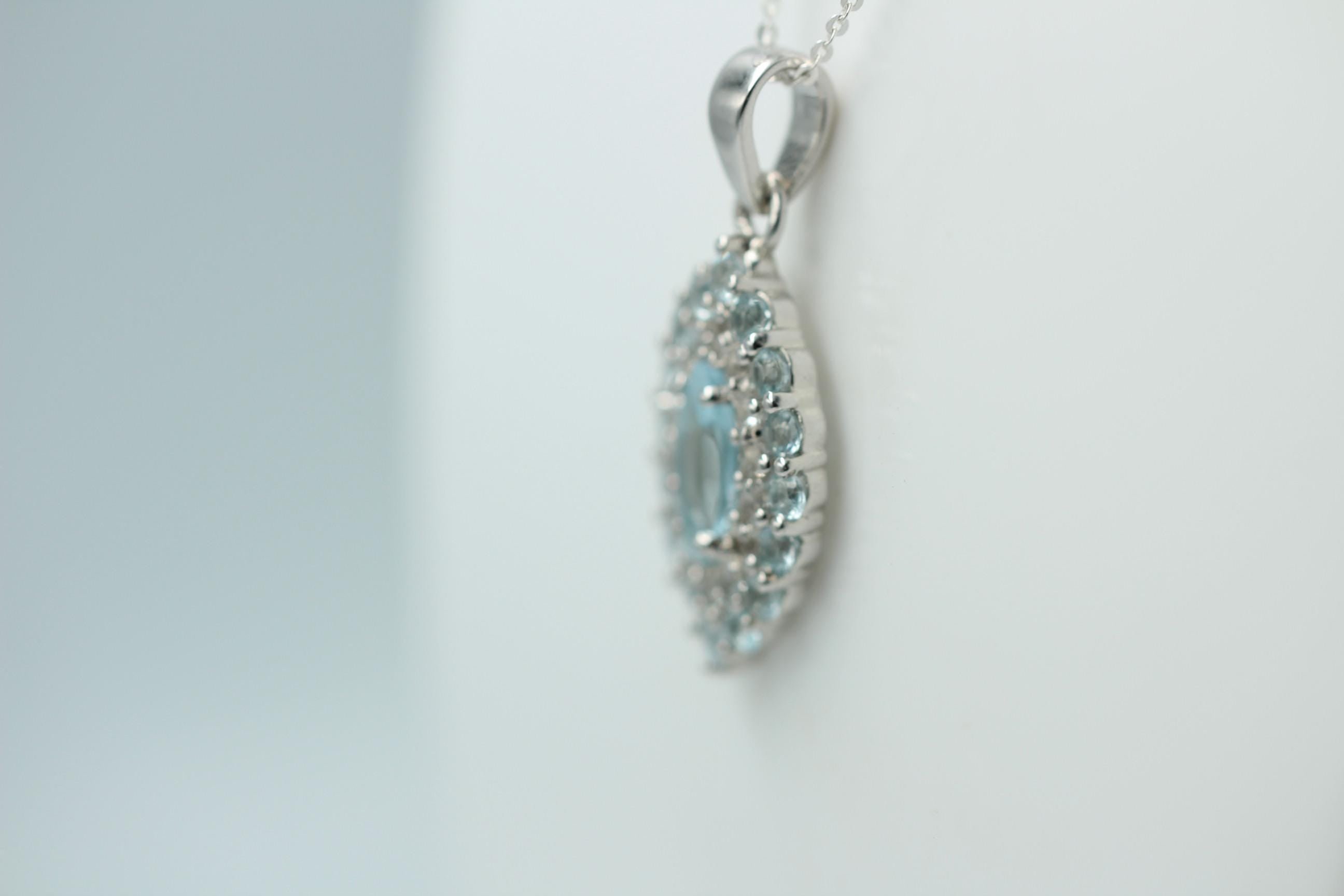 Blautopas Anhänger 925 Silber 2,95 Karat Edelstein Kette Weißtopas Akzente Geschenk für Sie, Blauer Tropfen Anhänger Handgefertigter Schmuck
