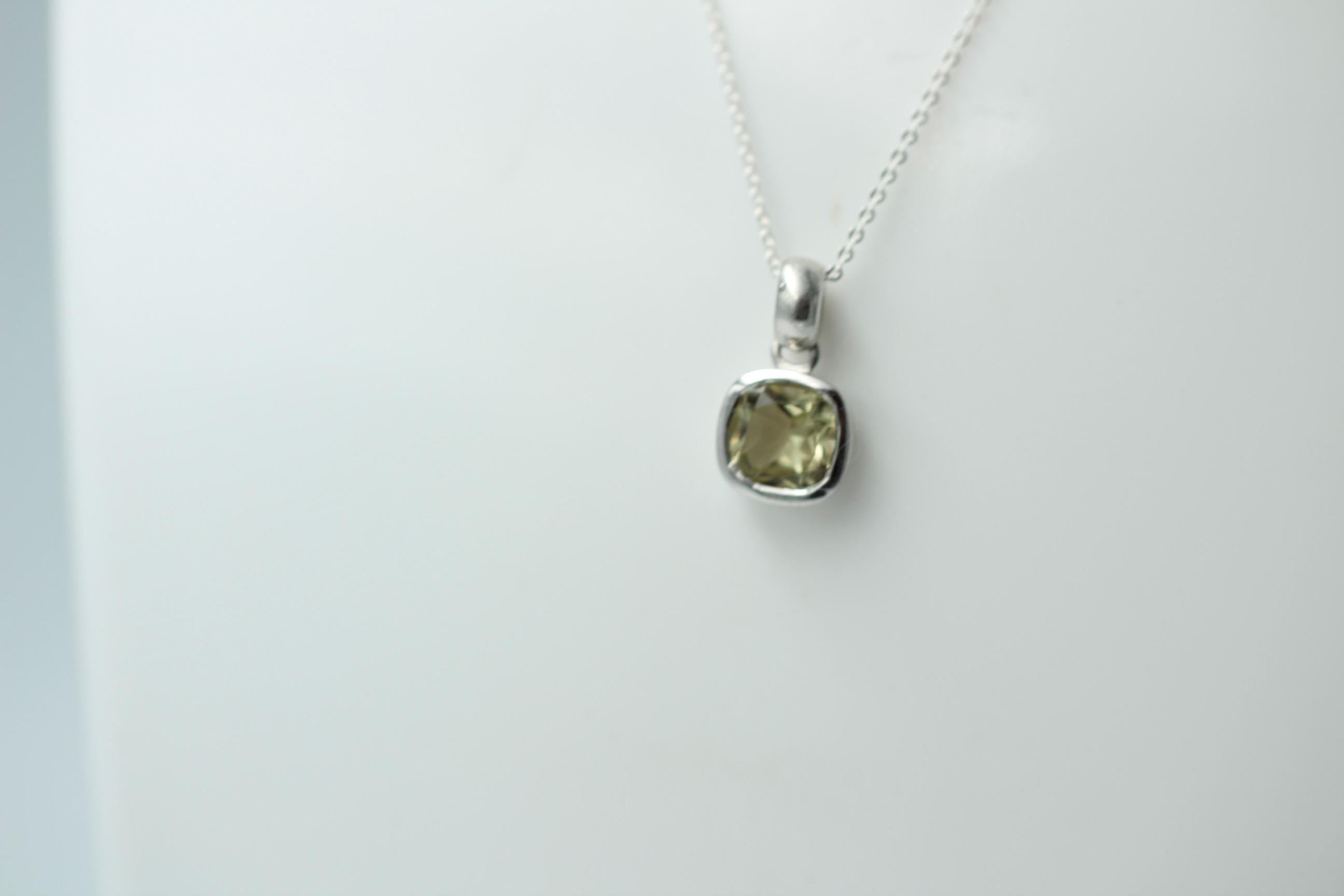 Edler 1,65 Carat Lemon Quarz Anhänger Sterling Silber 925 Collier Kette