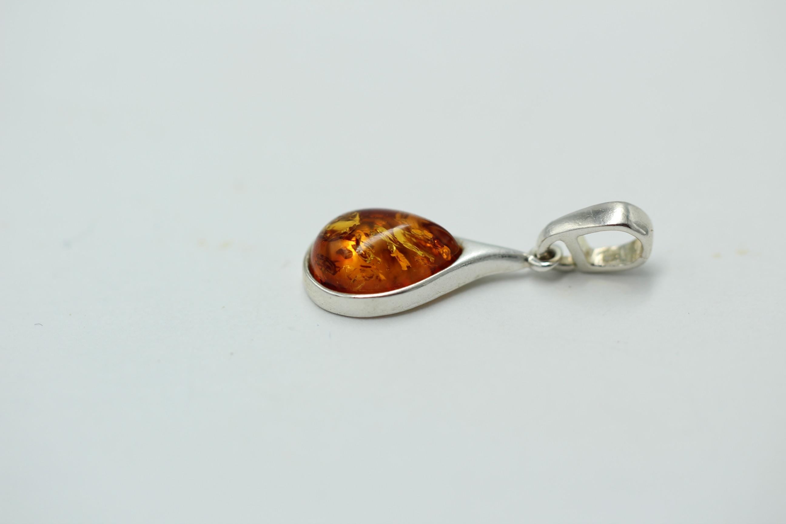 Bernstein Anhänger 925 Silber Collier Kette edel und schön Traum eines Anhängers
