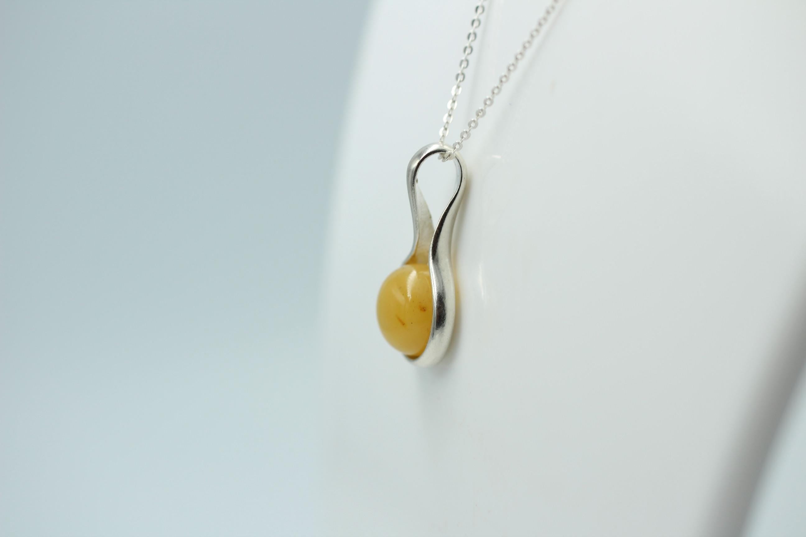 Edler Bernstein Anhänger 925 Silber  Bernsteinschmuck aus Litauen