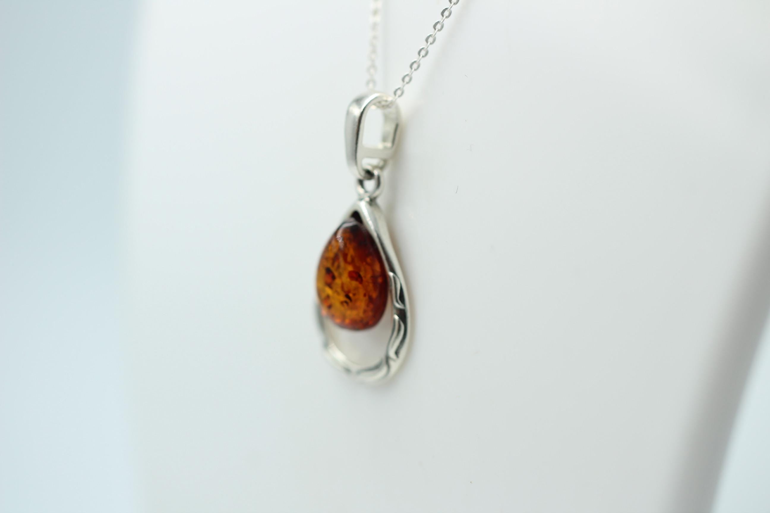 Edler Bernstein Anhänger 925 Sterling Silber Bernsteinanhänger  Top