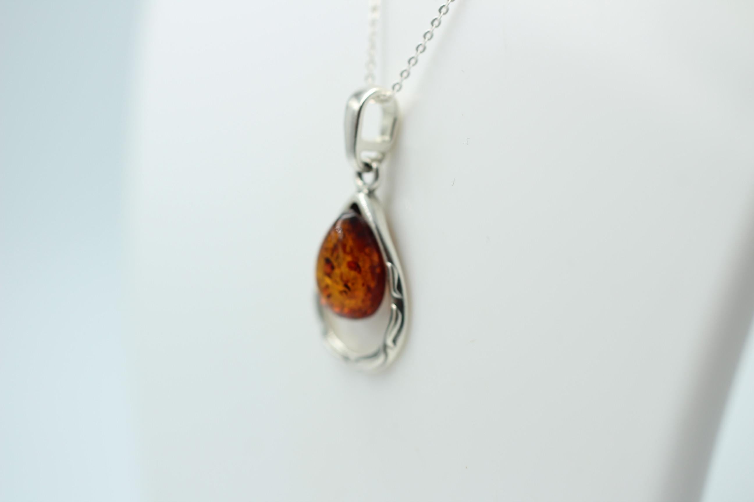 Edler Bernstein Anhänger 925 Sterling Silber Bernsteinanhänger  Top