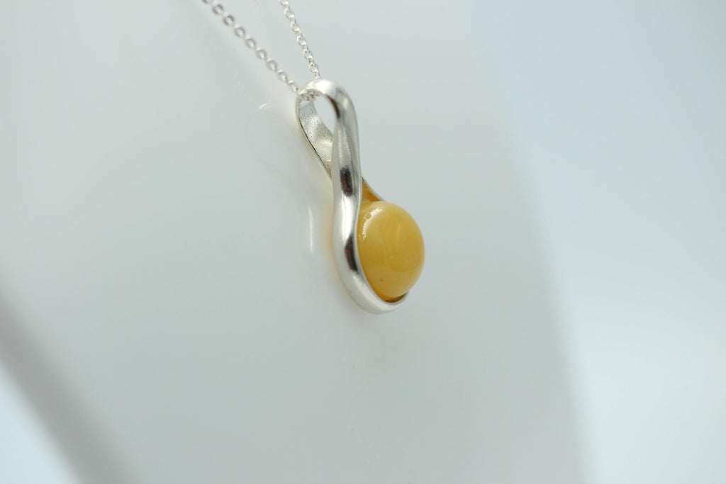 Edler Bernstein Anhänger 925 Silber  Bernsteinschmuck aus Litauen