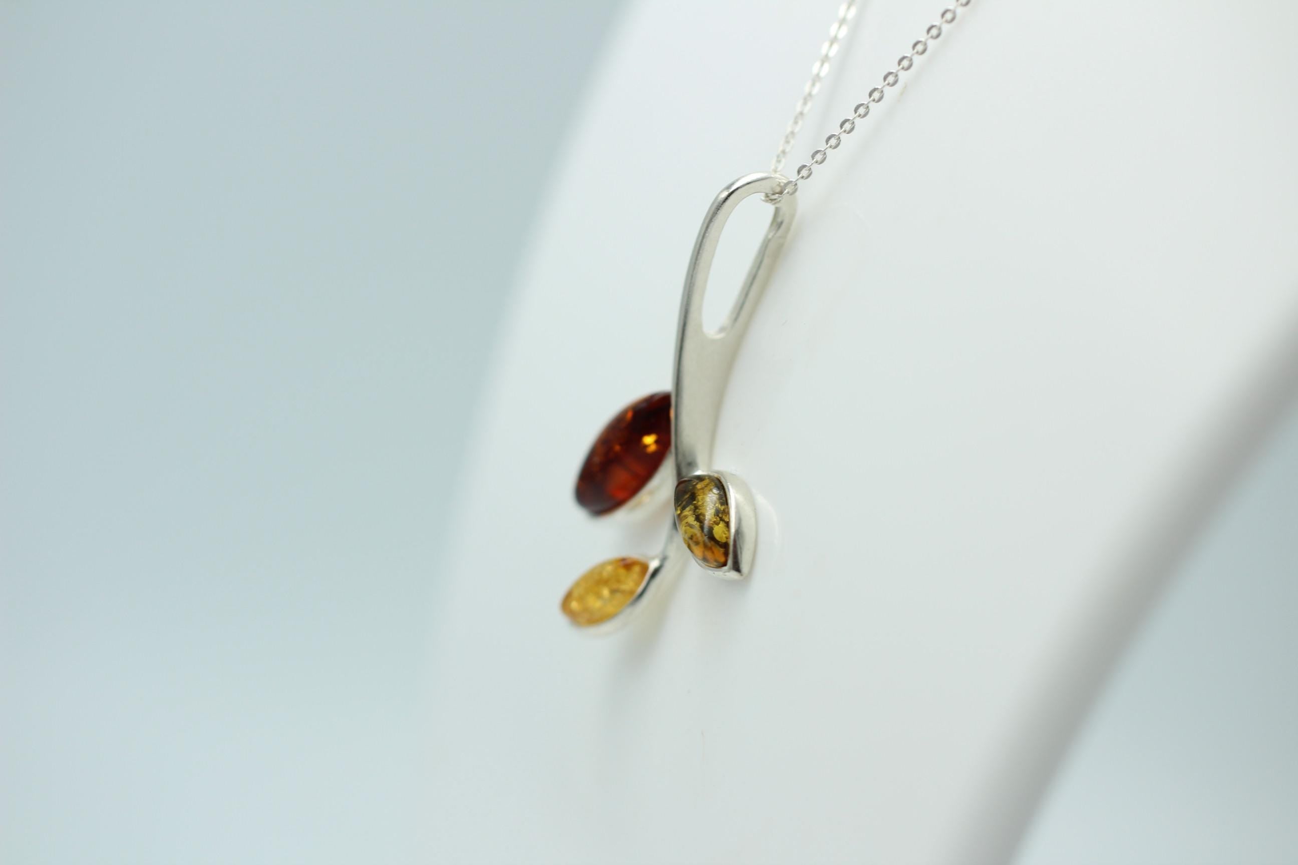 Edle Bernstein Zweig Anhänger dreifarbig 925 Silber Collier Kette Top Edel