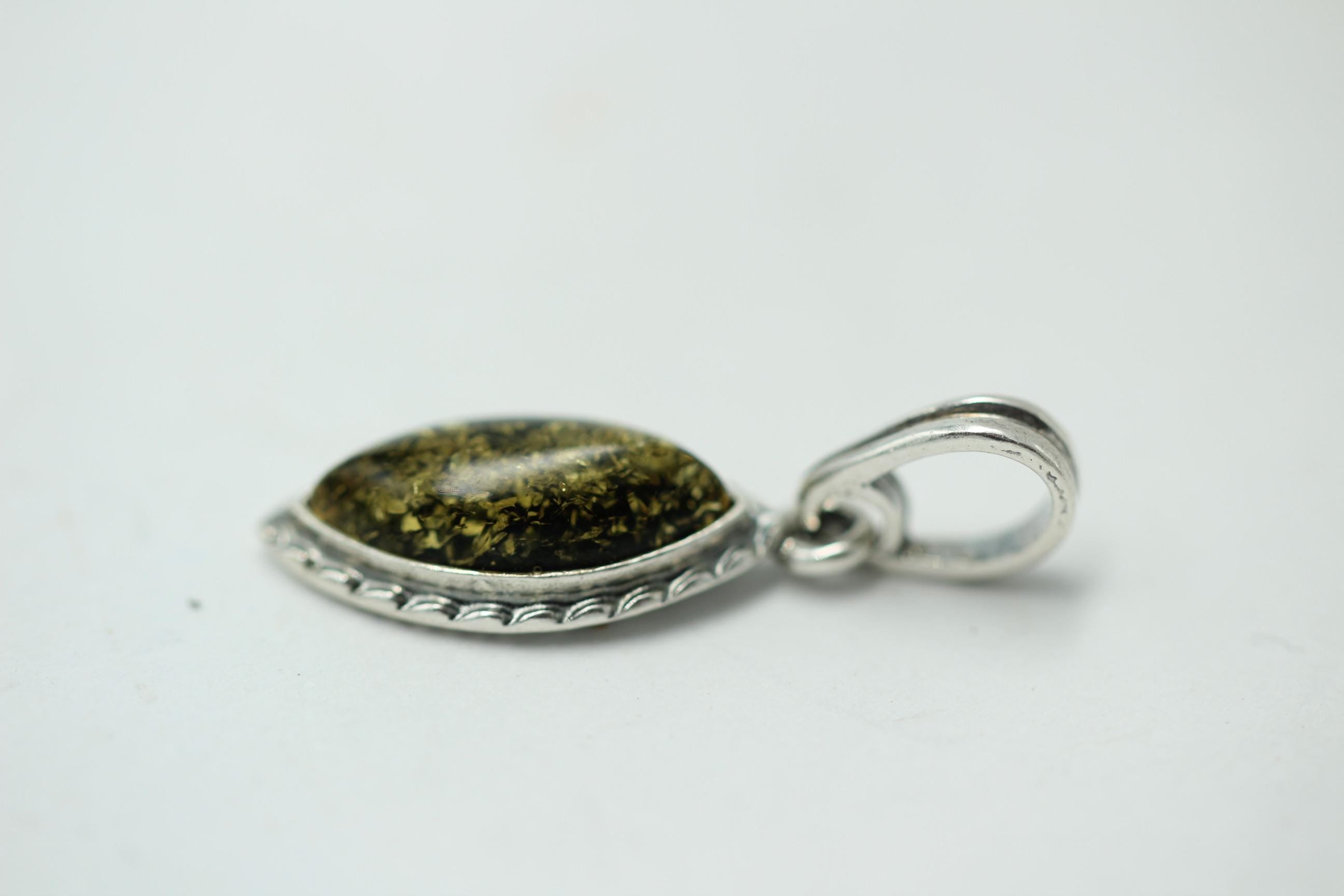 grüner Bernstein Anhänger 925 Sterlingsilber  Bernsteinschmuck