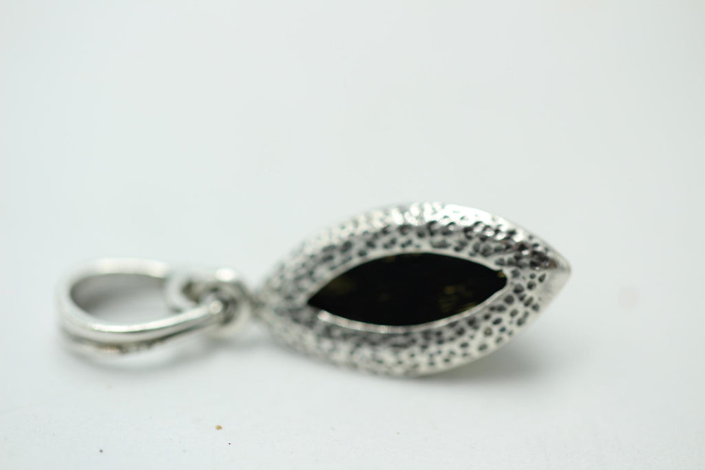 grüner Bernstein Anhänger 925 Sterlingsilber  Bernsteinschmuck