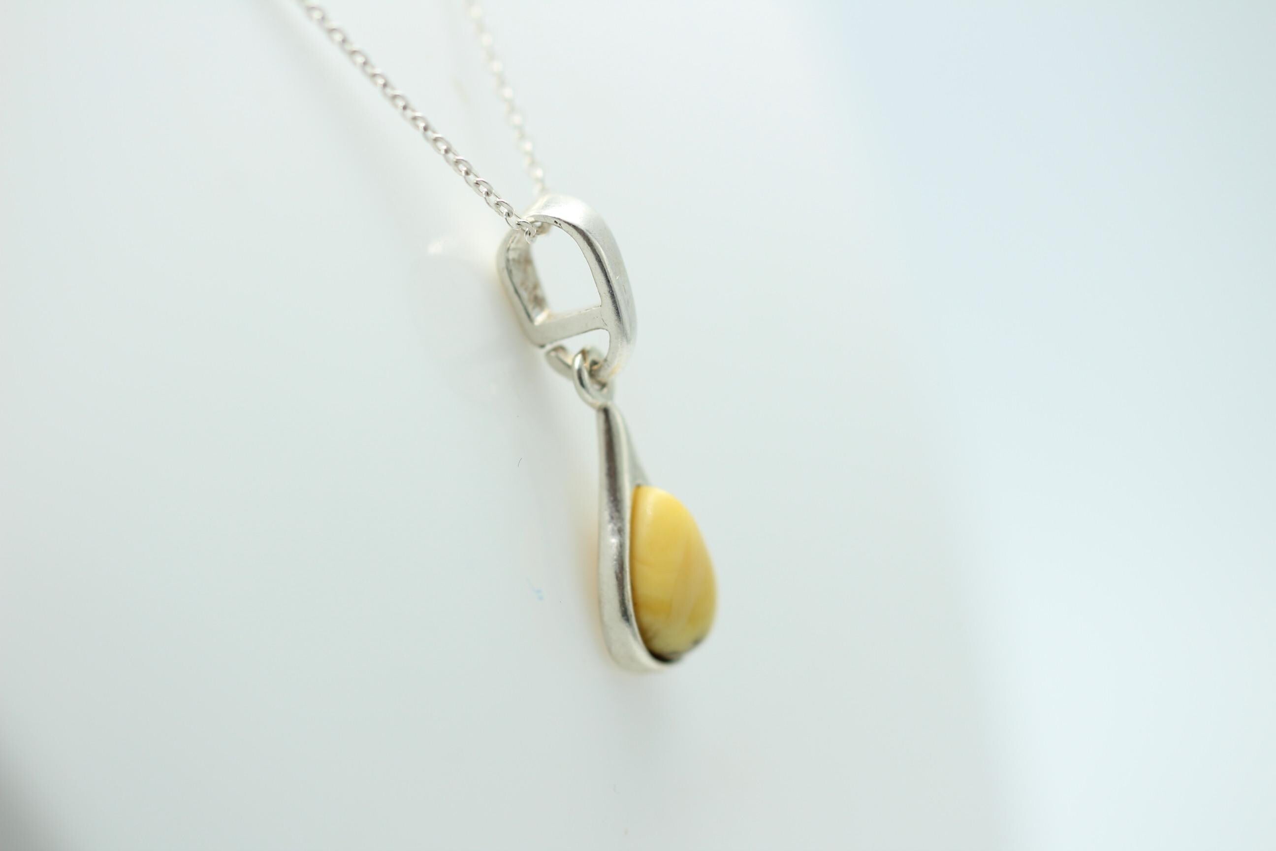 Bernstein Anhänger 925 Silber Collier Kette edel und schön Traum eines Anhängers
