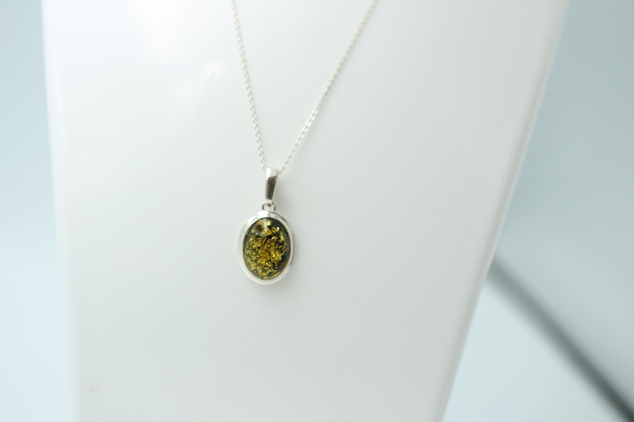 grüner Bernstein Design Anhänger 925 Silber Collier Kette Bernsteinanhänger Top