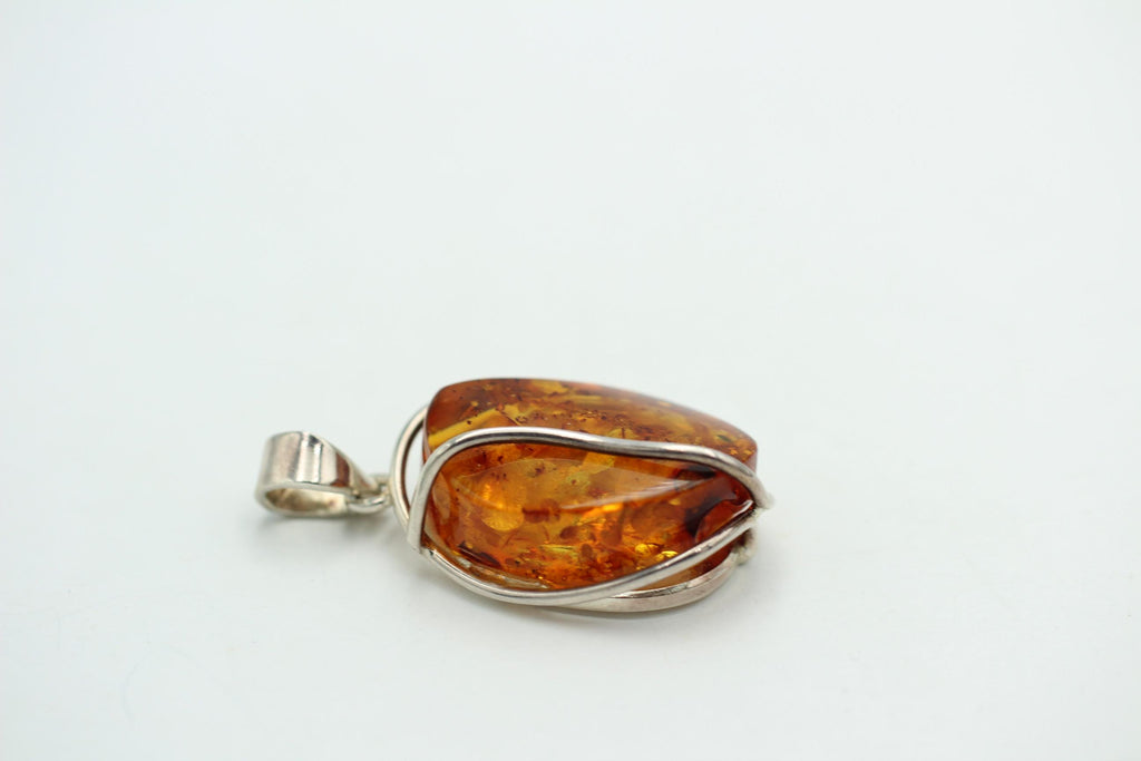 großer Bernstein Anhänger 925 Silber goldbrauner Bernstein Designschmuck