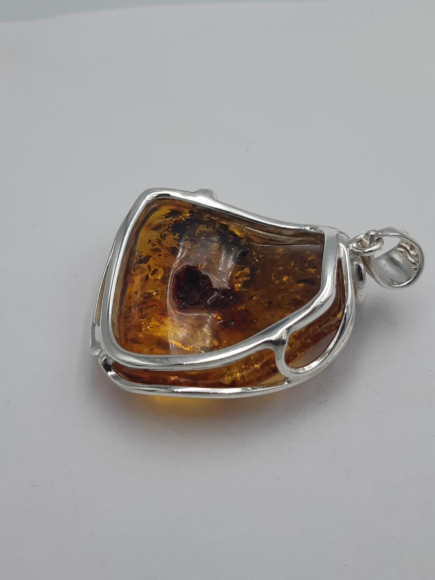 Exklusiver Design Bernstein Anhänger 925 Silber Unikat Anhänger Collier Kette