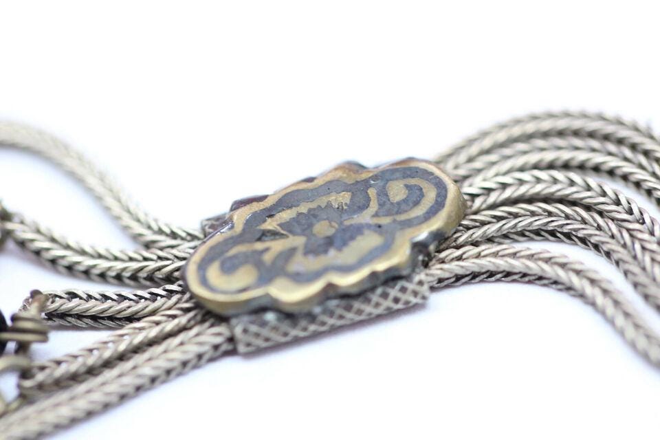 Armband Silber mit Niello, schwarze Glasperlen, wohl Balkan oder Russland 1850