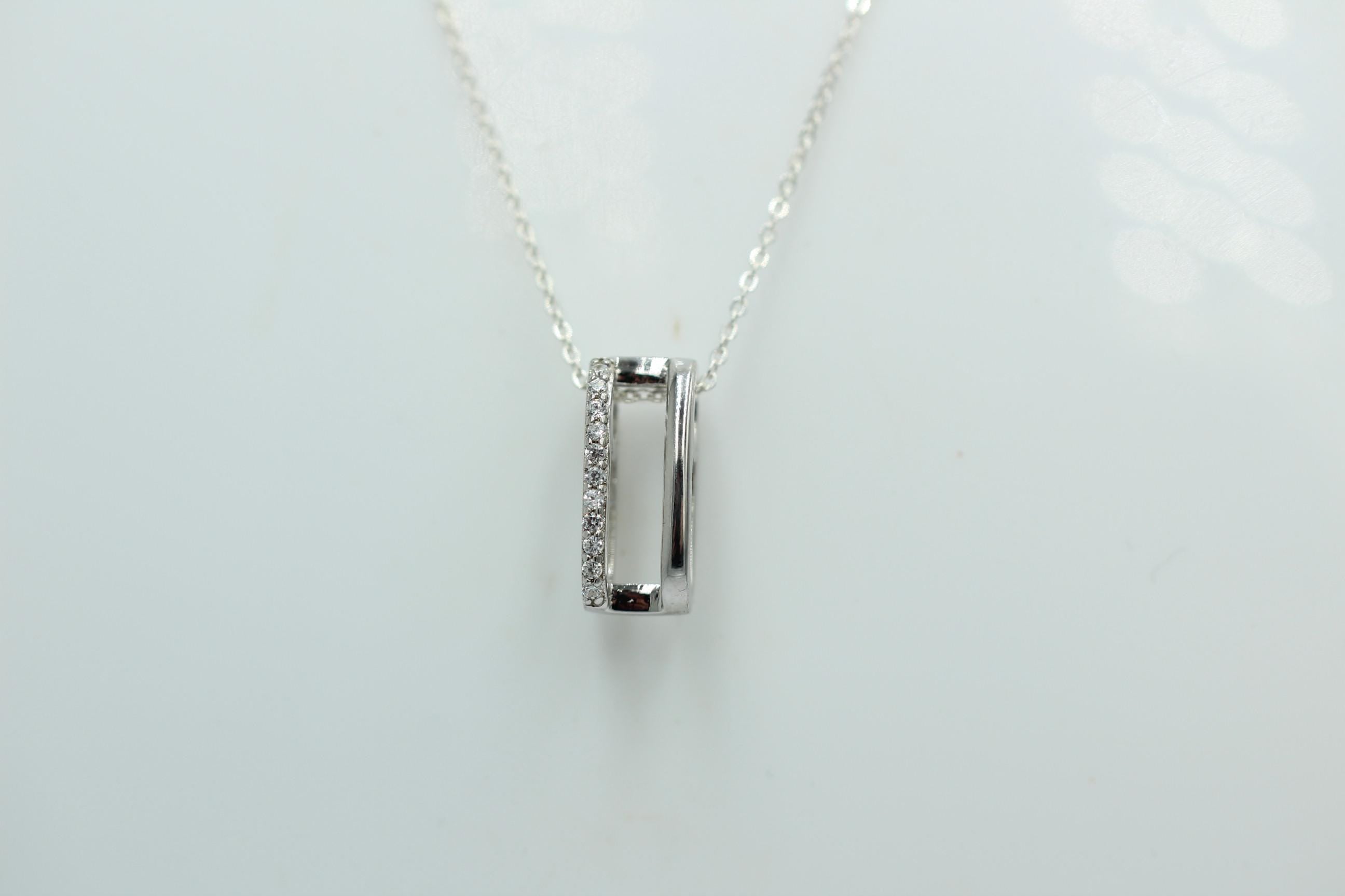 Anhänger mit 11 Zirkonia Sterling Silber 925/000 Collier Kette modernes Desing