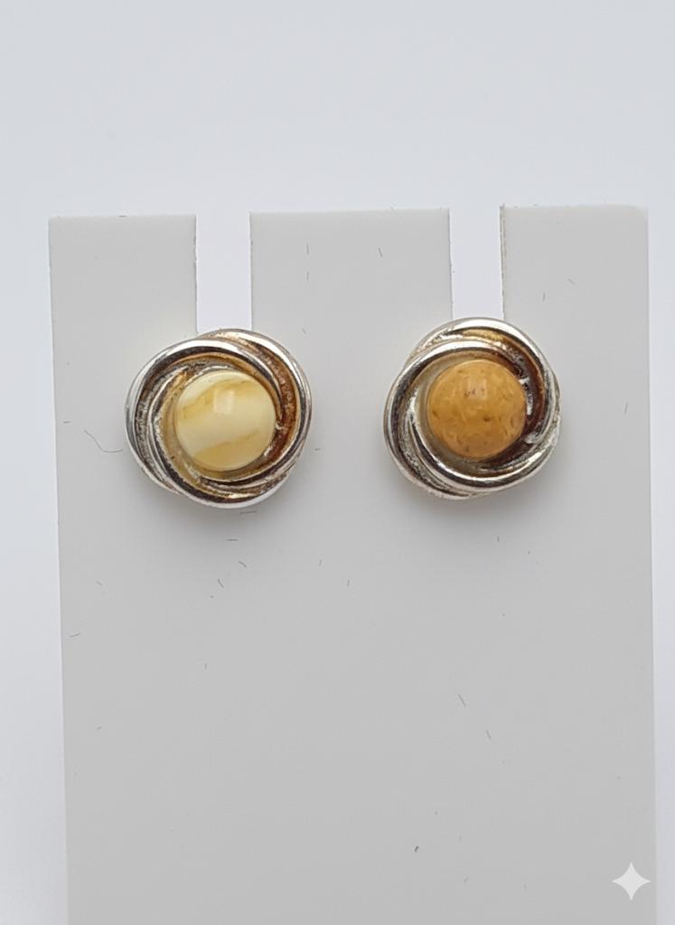 Bezaubernde 925er Sterling Silber Ohrstecker mit Milch- und Cognac-Bernstein