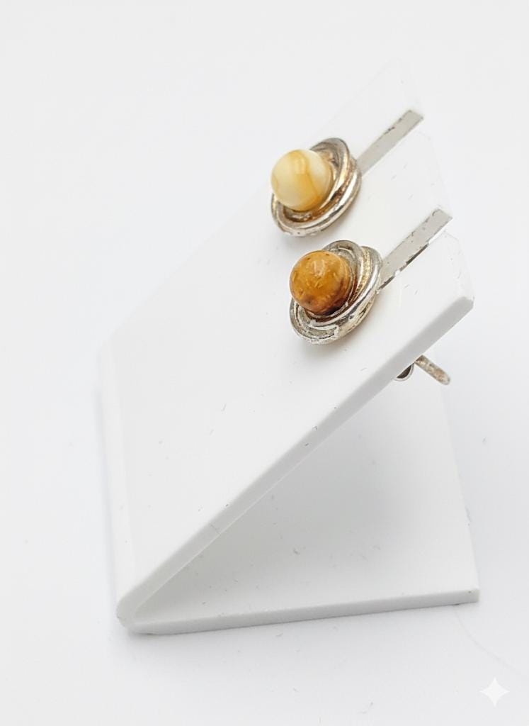 Bezaubernde 925er Sterling Silber Ohrstecker mit Milch- und Cognac-Bernstein