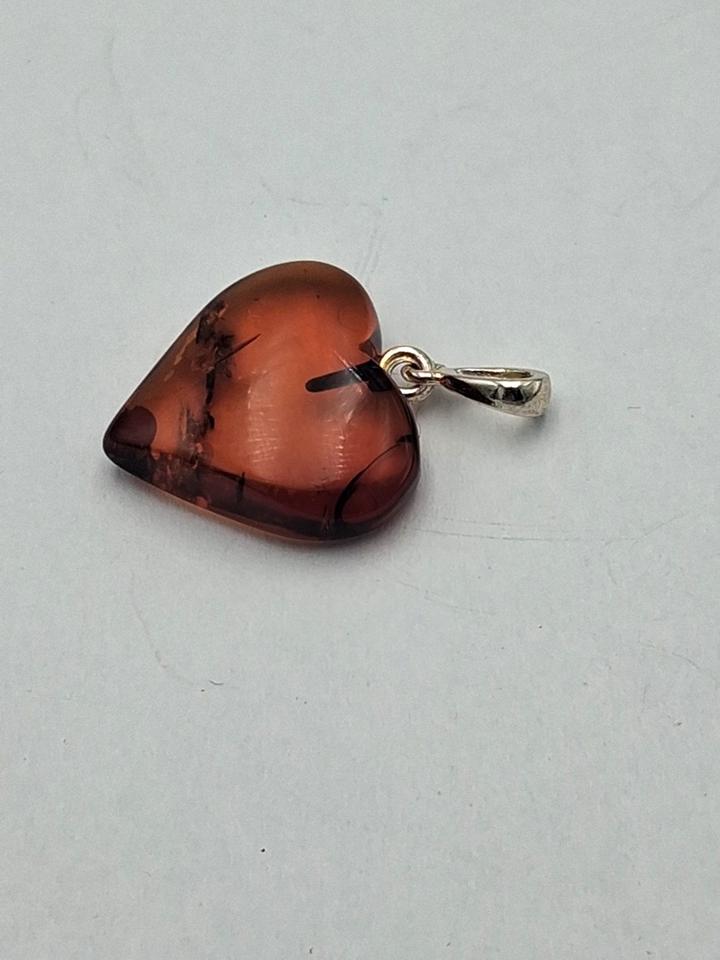 Herz der Sonne: Echter Bernstein Herz-Anhänger | 925 Sterling Silber | Liebevoll