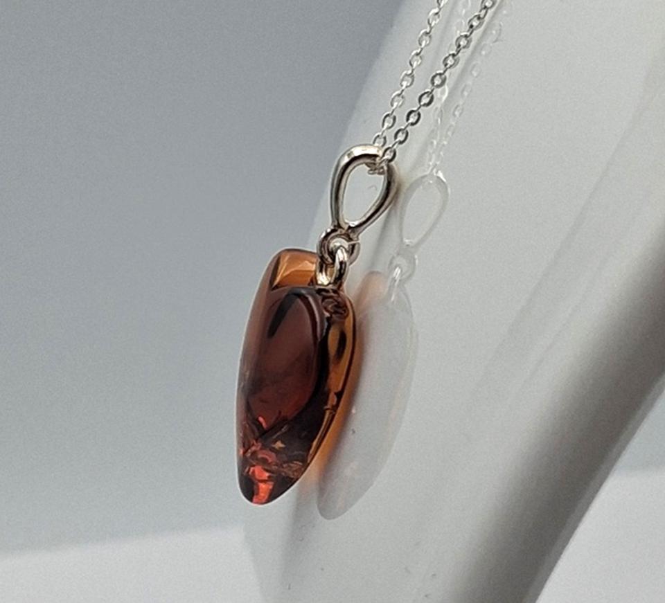 Herz der Sonne: Echter Bernstein Herz-Anhänger | 925 Sterling Silber | Liebevoll