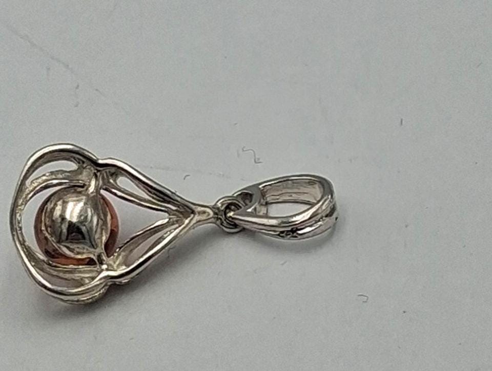 Eleganter Bernstein-Anhänger in 925er Sterling Silber  "Bernstein-Tropfen"