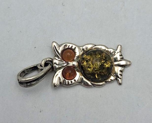 Bernstein EulenAnhänger Eule 925 Sterling Silber Bernstein | Designer Tier Schmuck Kettenanhänger | 3,7 cm