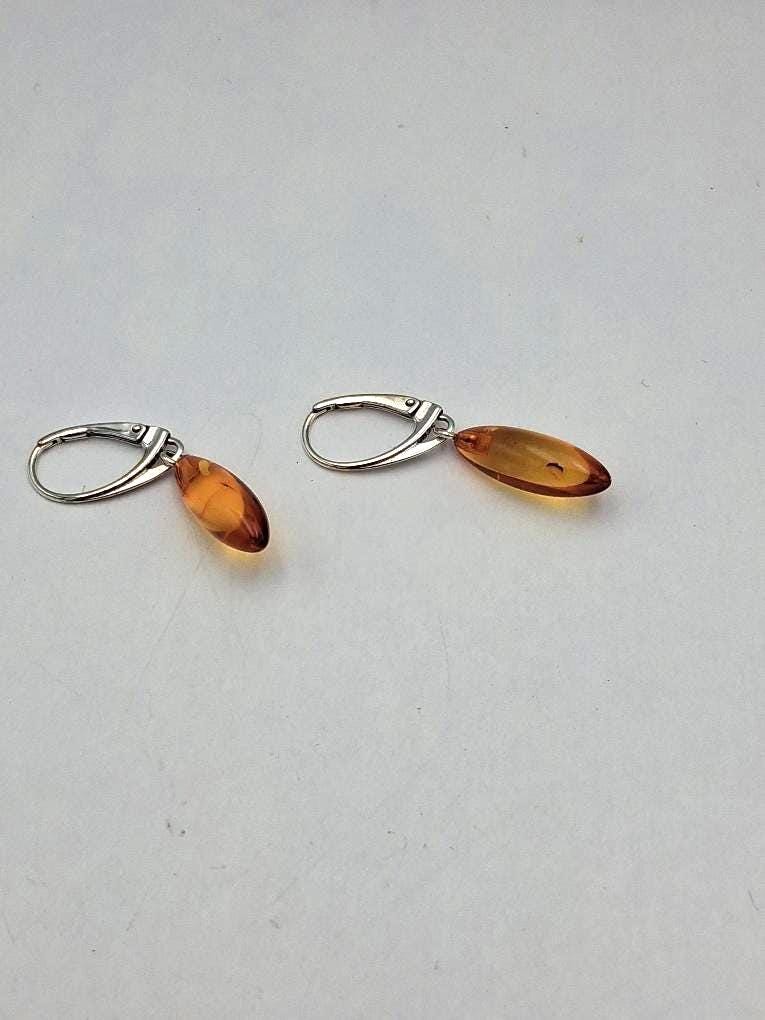 Elegante Ohrhänger mit echtem Baltischem Bernstein und Sterling Silber (925)