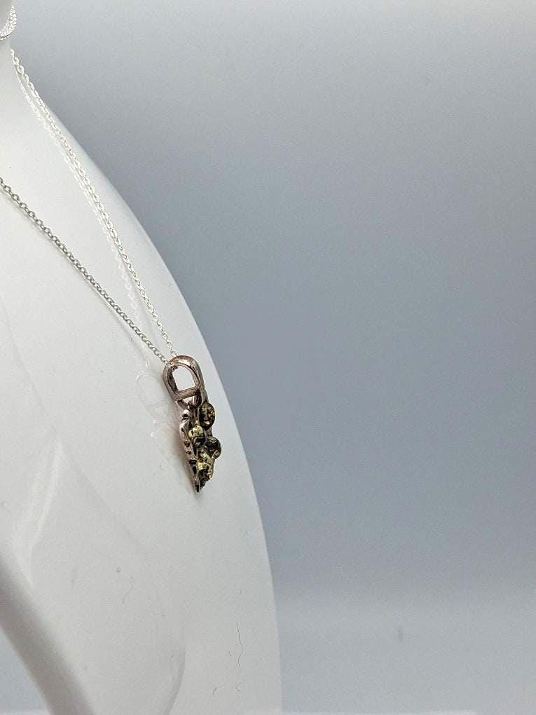 Bernstein-Schmetterling Anhänger  Handgefertigtes Naturwunder in 925 Sterling