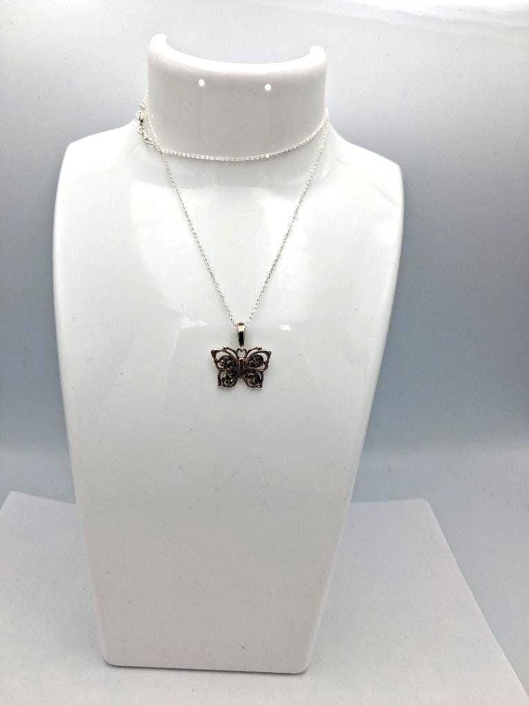 Bernstein-Schmetterling Anhänger  Handgefertigtes Naturwunder in 925 Sterling