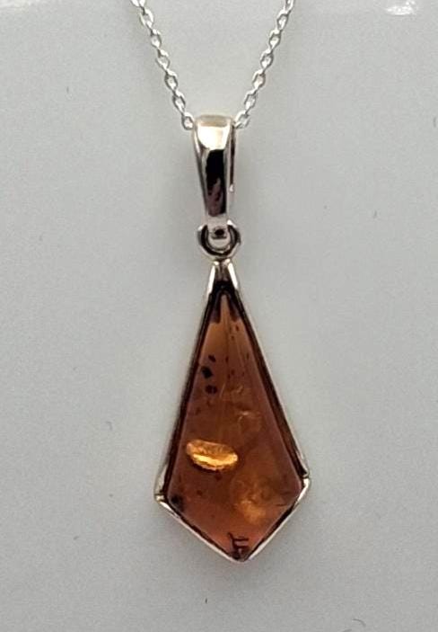 Bernstein-Anhänger (UNIKAT) | 925 Sterling Silber mit Cognac-Bernstein & Inklusion