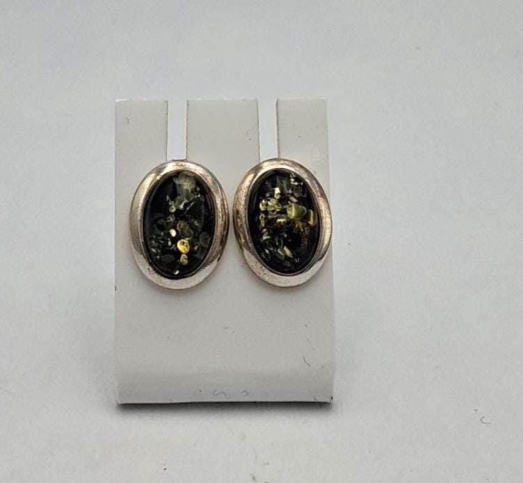 Bernstein-Ohrstecker (UNIKAT) | 925 Silber Oval mit grünem Mosaik-Bernstein
