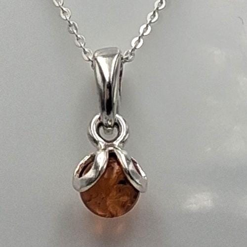 Bernstein-Anhänger in 925er Sterlingsilber Eleganz der Natur Kette Collier