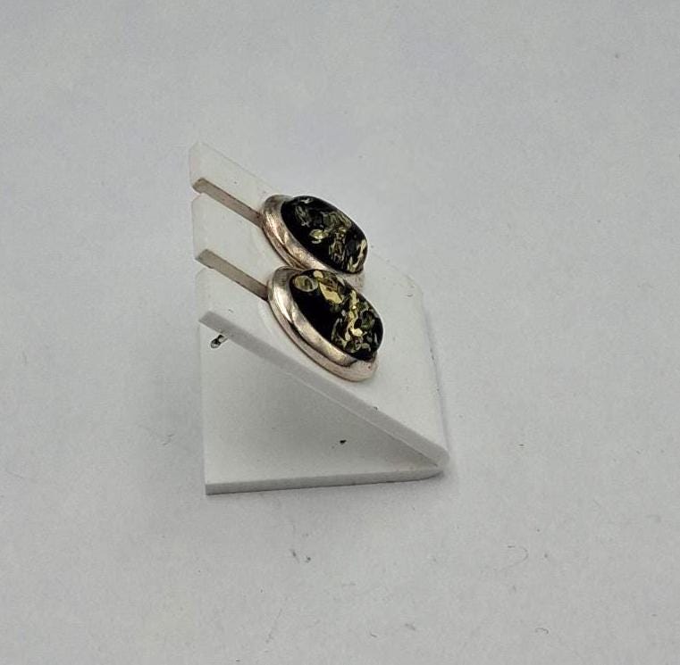 Bernstein-Ohrstecker (UNIKAT) | 925 Silber Oval mit grünem Mosaik-Bernstein