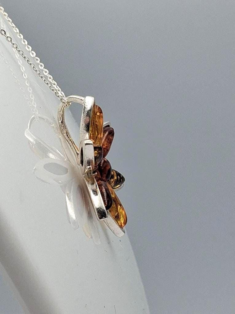 Blumen Anhänger 925 Silber Collier Kette Bernstein aus Letland drei verschiedene Farben von Bernstein aus dem Baltikum Edel