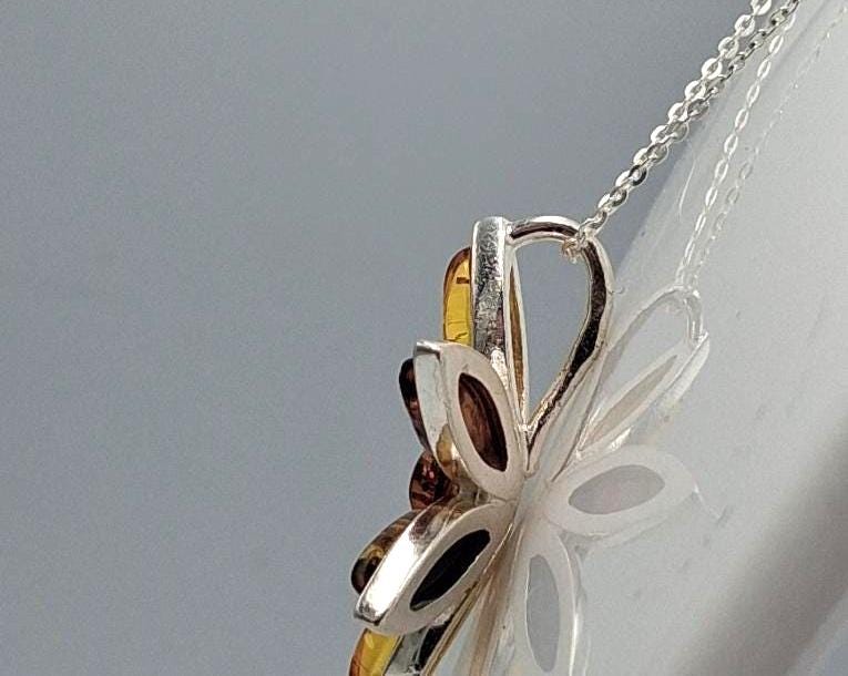 Blumen Anhänger 925 Silber Collier Kette Bernstein aus Letland drei verschiedene Farben von Bernstein aus dem Baltikum Edel