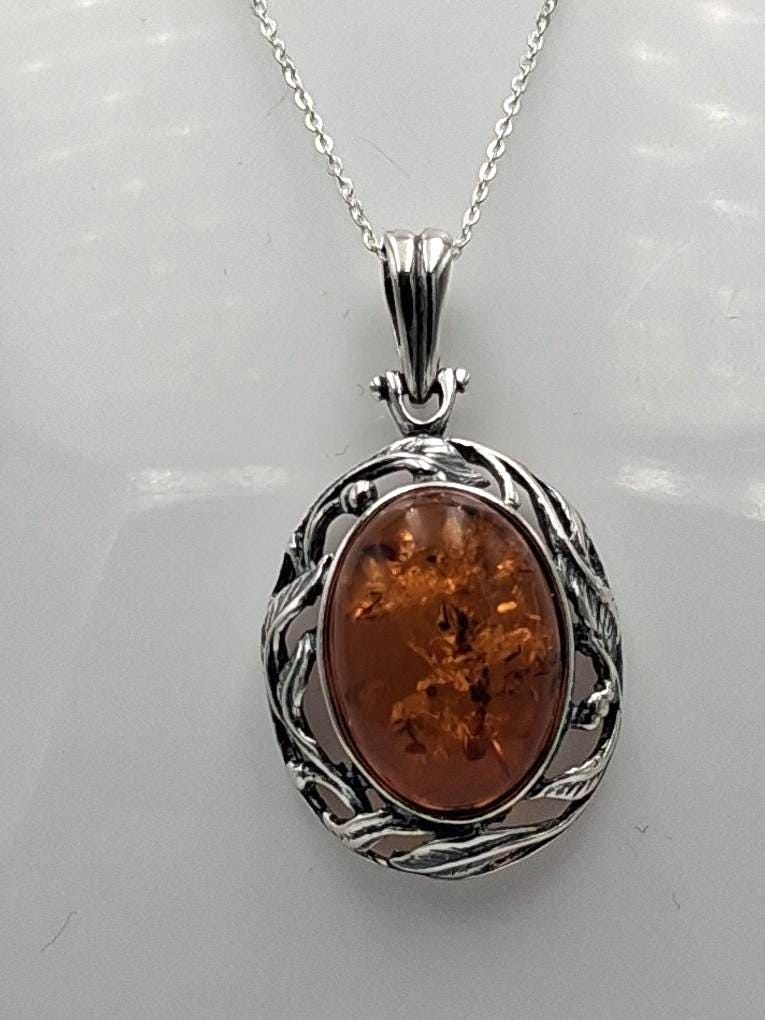 Anhänger mit natürlichem Bernstein Collier aus Litauen Baltikum