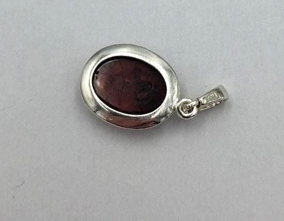 Bernstein Anhänger aus 925 Sterling Silber  Inkl. Kette 45cm aus Litauen dunkel rot brauner Bernstein